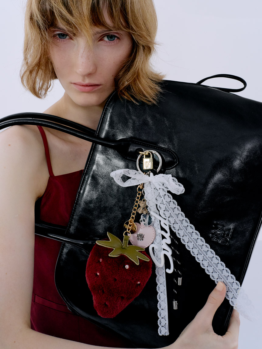 ラバーロゴチャーム(その他)｜アクセサリー｜SNIDEL(スナイデル)の通販