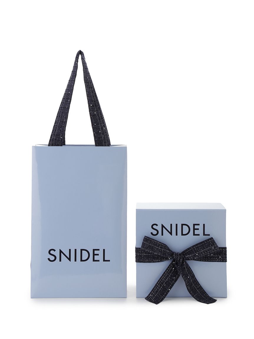 ラッピング済】【WEB限定】【セット商品】HOLIDAYギフト ブローチ付