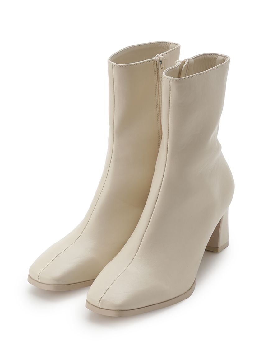 SNIDEL　フィットショートブーツ　ホワイト フィットショートブーツ(ブーツ)｜シューズ｜SNIDEL(スナイデル)の通販