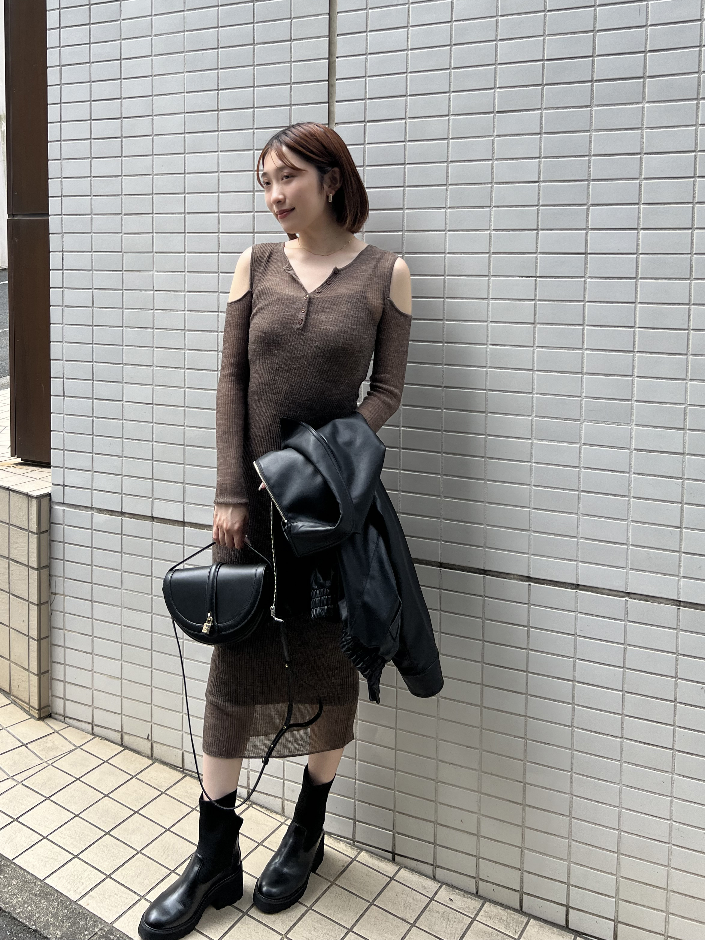【Ganni】フェミニン♪ オープンショルダーマキシワンピース レディース レースレイヤー肩あき 花柄ワンピース フリル
