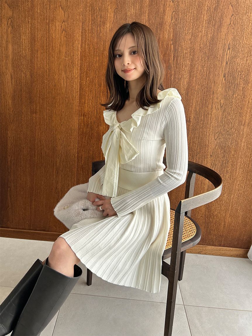フリルボウタイセットアップ【カンヘウォン着用】(トップス＆ボトム