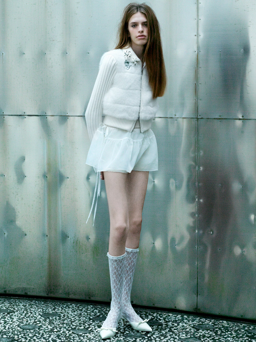 ★新品★Rene★パール ニット ショートパンツ★36★ホワイト★ ☆新品☆Rene☆パール ニット ショートパンツ☆36☆ホワイト☆ ルネ rene