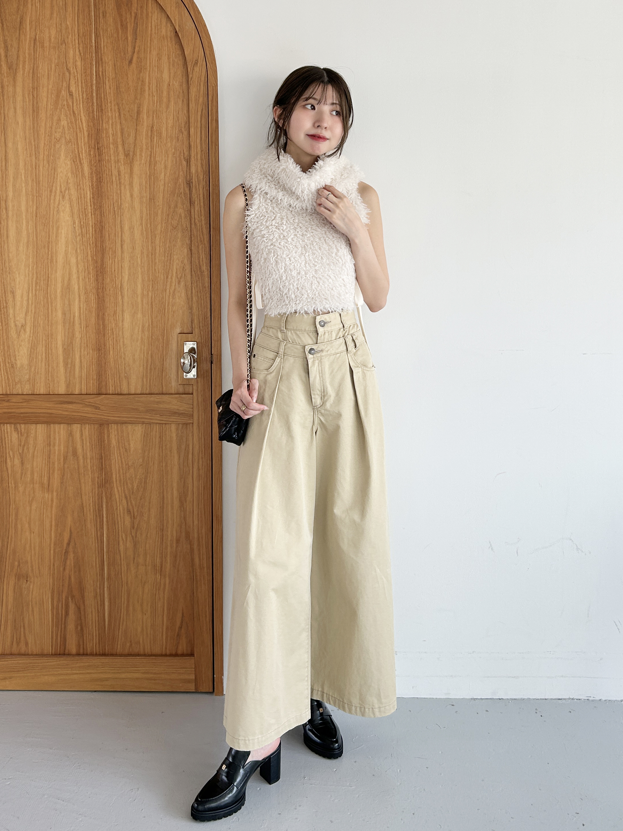 【タグ付き新品未使用】SNIDEL フェイクファーアメスリニットプルオーバー フェイクファーアメスリニットプルオーバー(ニット)｜トップス