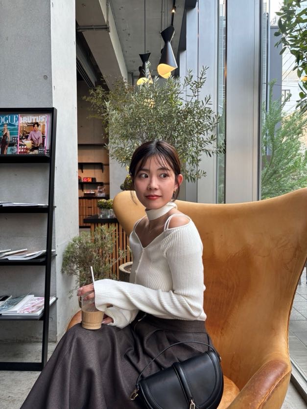 スナイデル　新品　タイ付きニットプルオーバー　ブラウン タイ付きニットプルオーバー(ニット)｜トップス｜SNIDEL(スナイデル)の