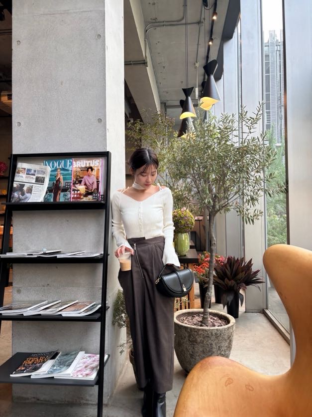 スナイデル　新品　タイ付きニットプルオーバー　ブラウン SNIDEL｜タイ付きニットプルオーバー | Rakuten Fashion(楽天