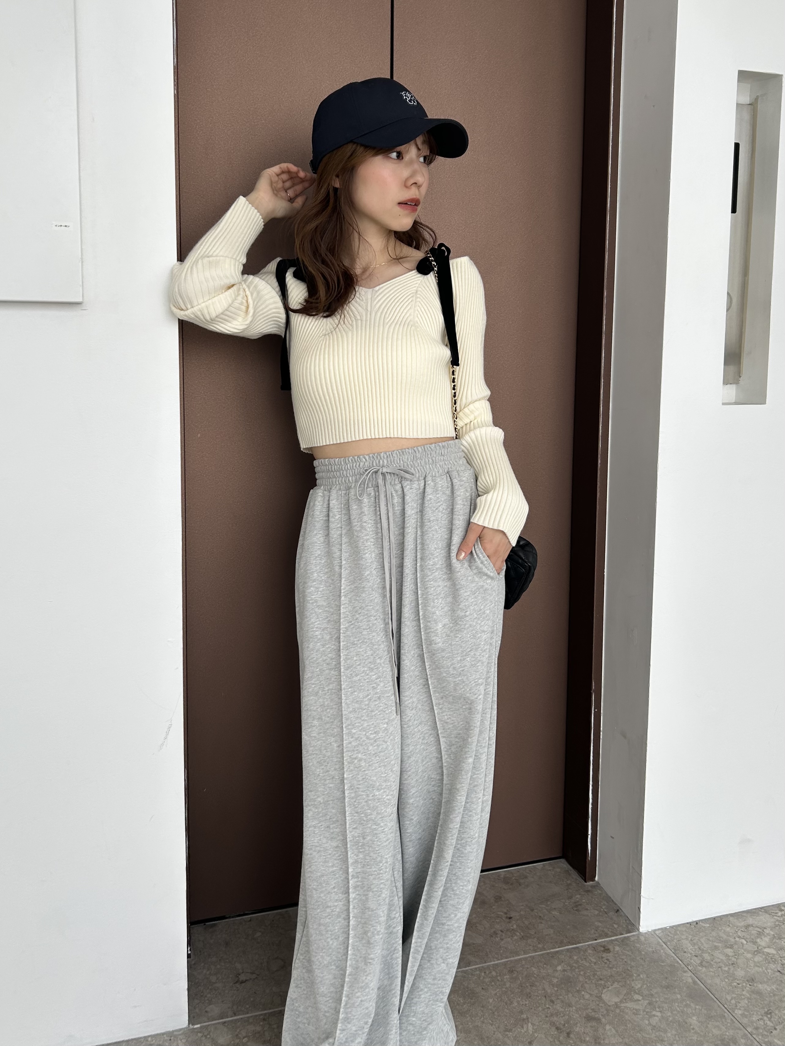 ショルダーリボンオフショルニットプルオーバー(ニット