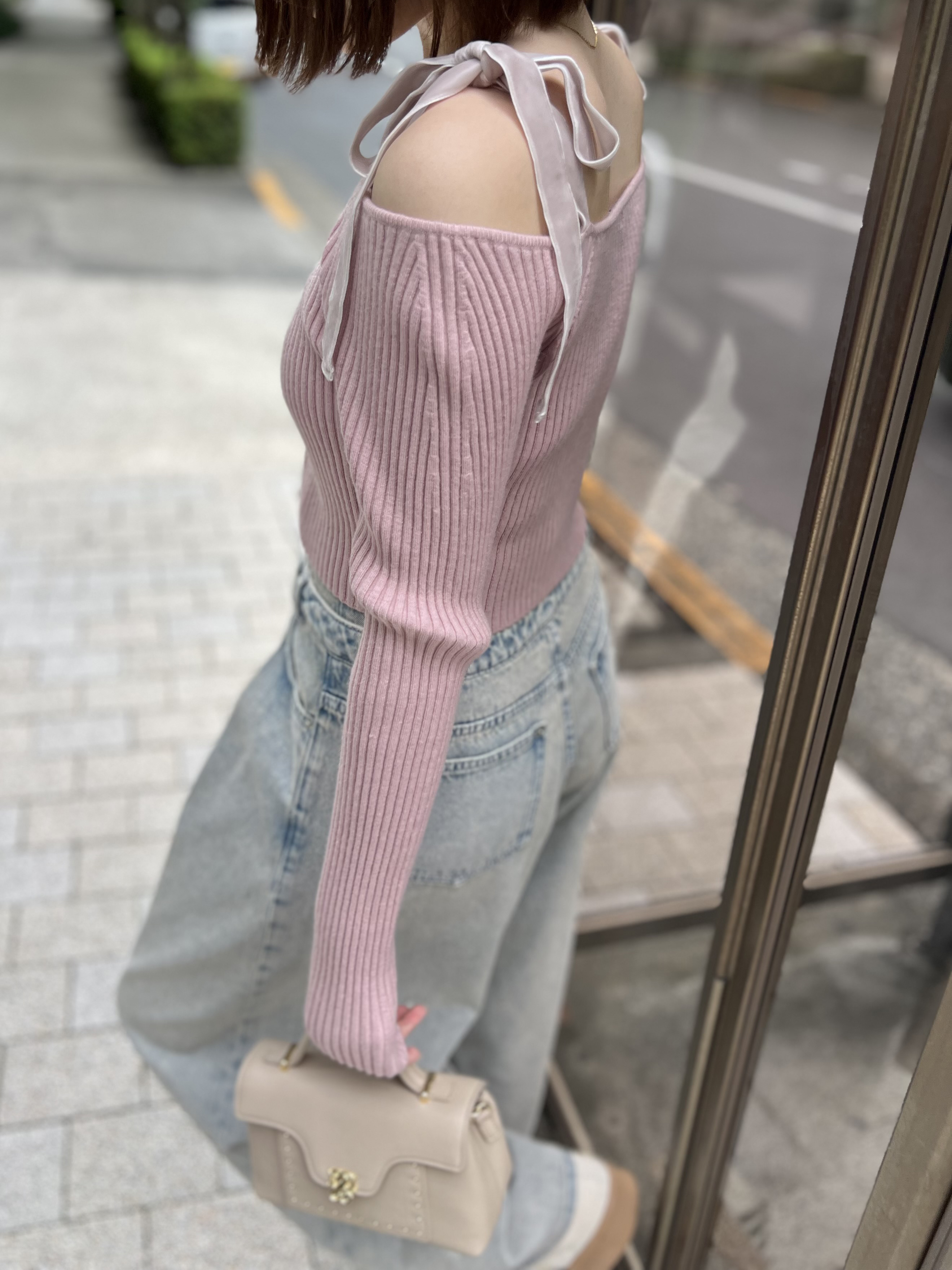 ショルダーリボンオフショルニットプルオーバー(ニット