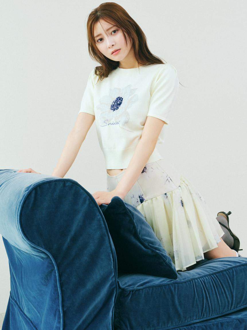 FLOWER COLLECTION】ジャガードニットプルオーバー(ニット
