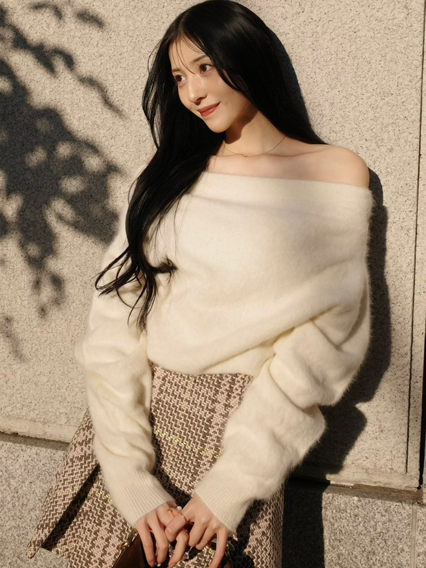 HIGH QUALITY/カンヘウォン着用】フォックスカシミヤオフショルプル