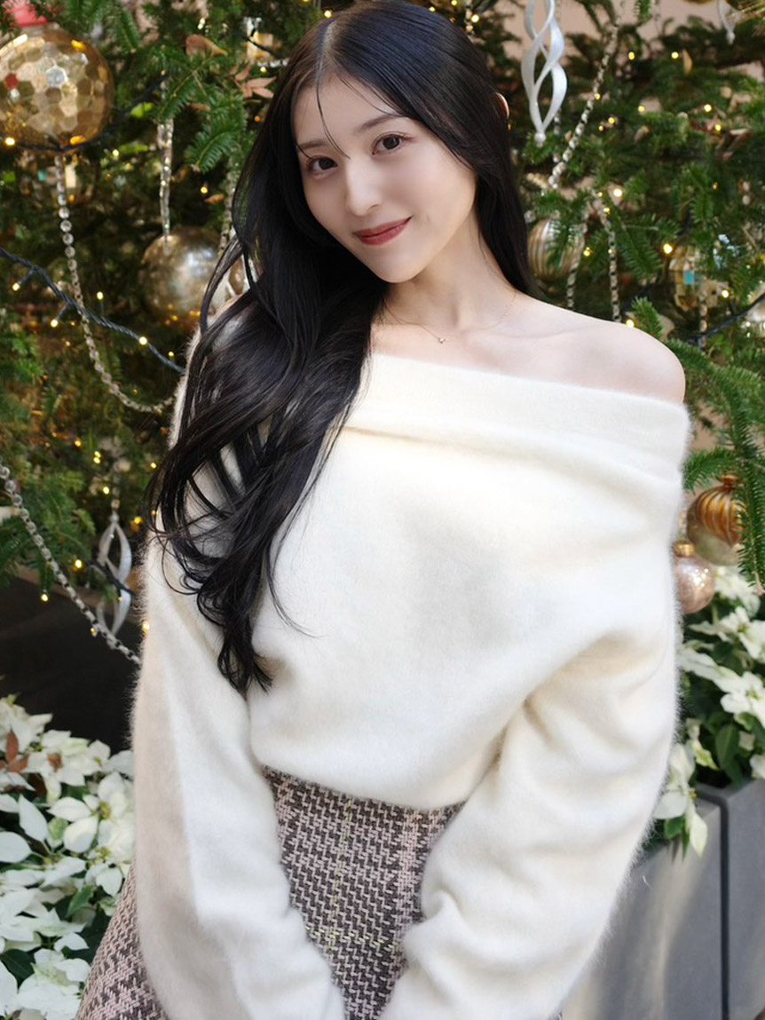 HIGH QUALITY/カンヘウォン着用】フォックスカシミヤオフショルプル